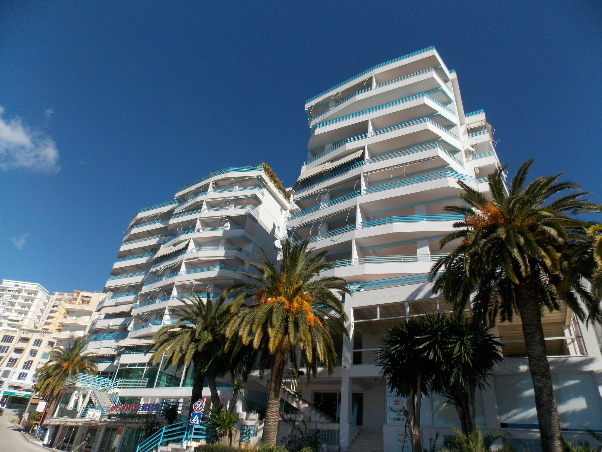 Serxho Hotel 3*